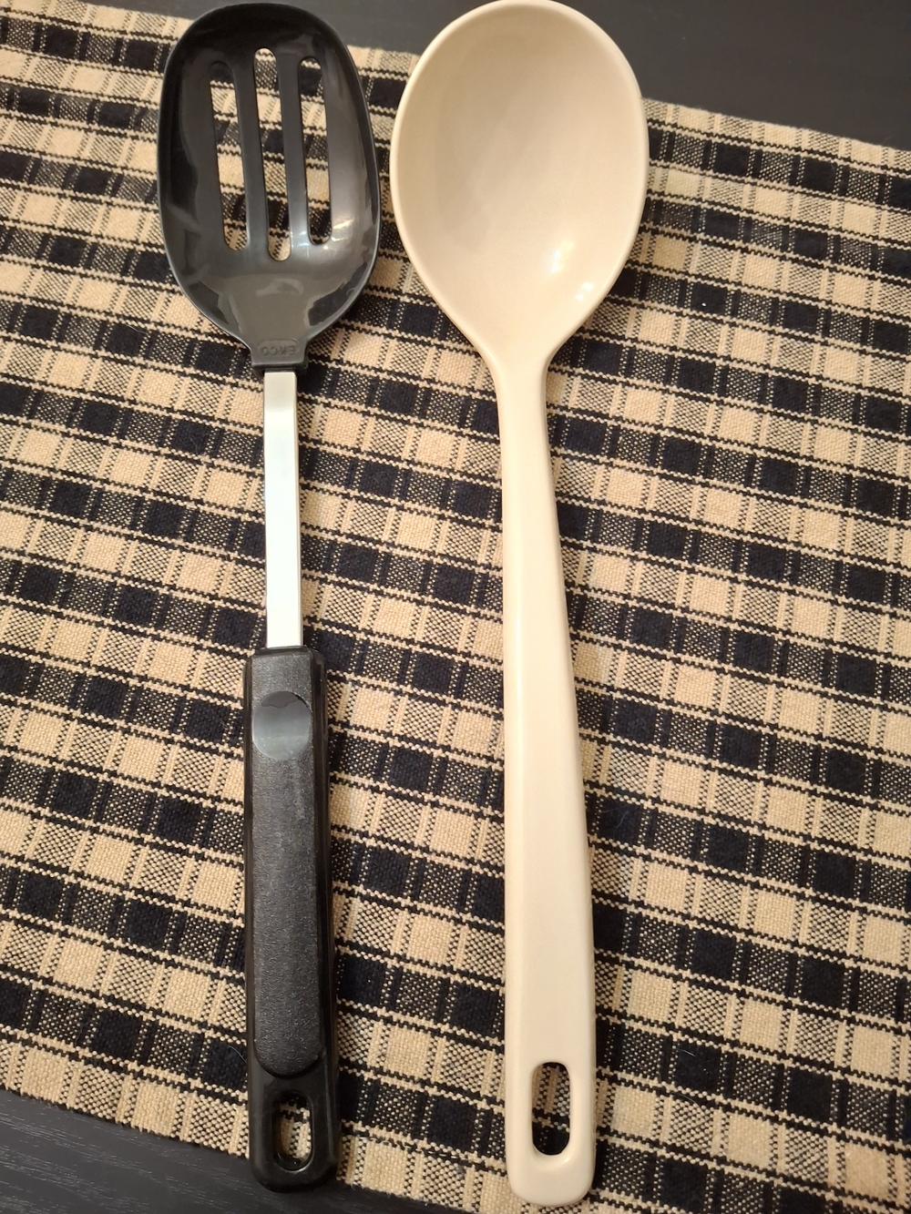 Vintage EKCO Nylon Kitchen Utensil Lot (2 Pieces) - Slotted Spoon & Soup Ladle